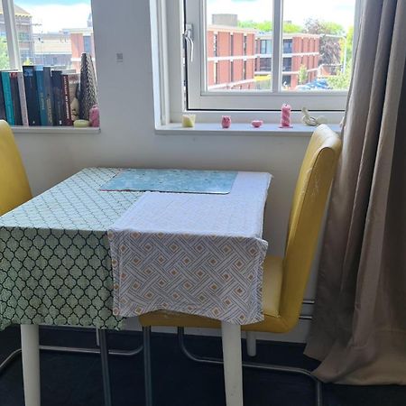 Airbnb 'Logeren Aan Het Plein' In Het Centrum Van Meppel Extérieur photo